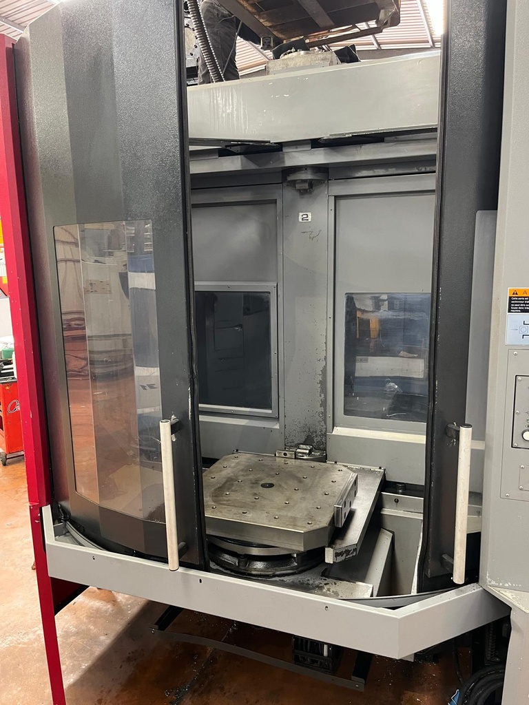 CENTRE USINAGE VERTICAL OKK HM630