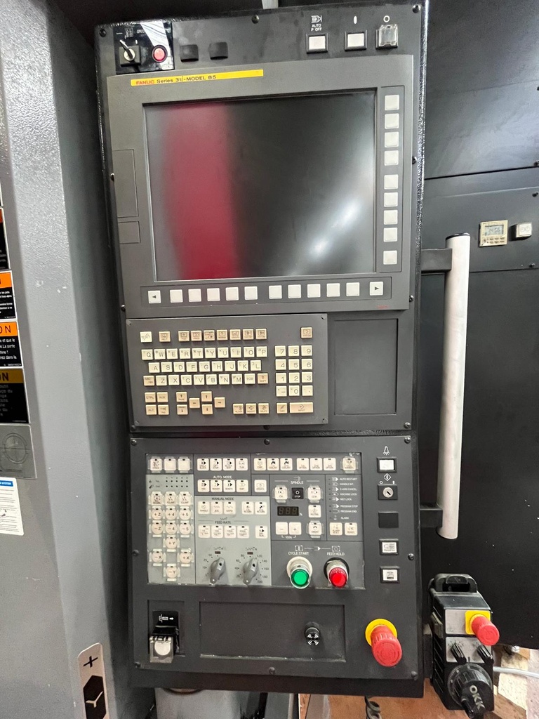 CENTRE USINAGE VERTICAL OKK HM630