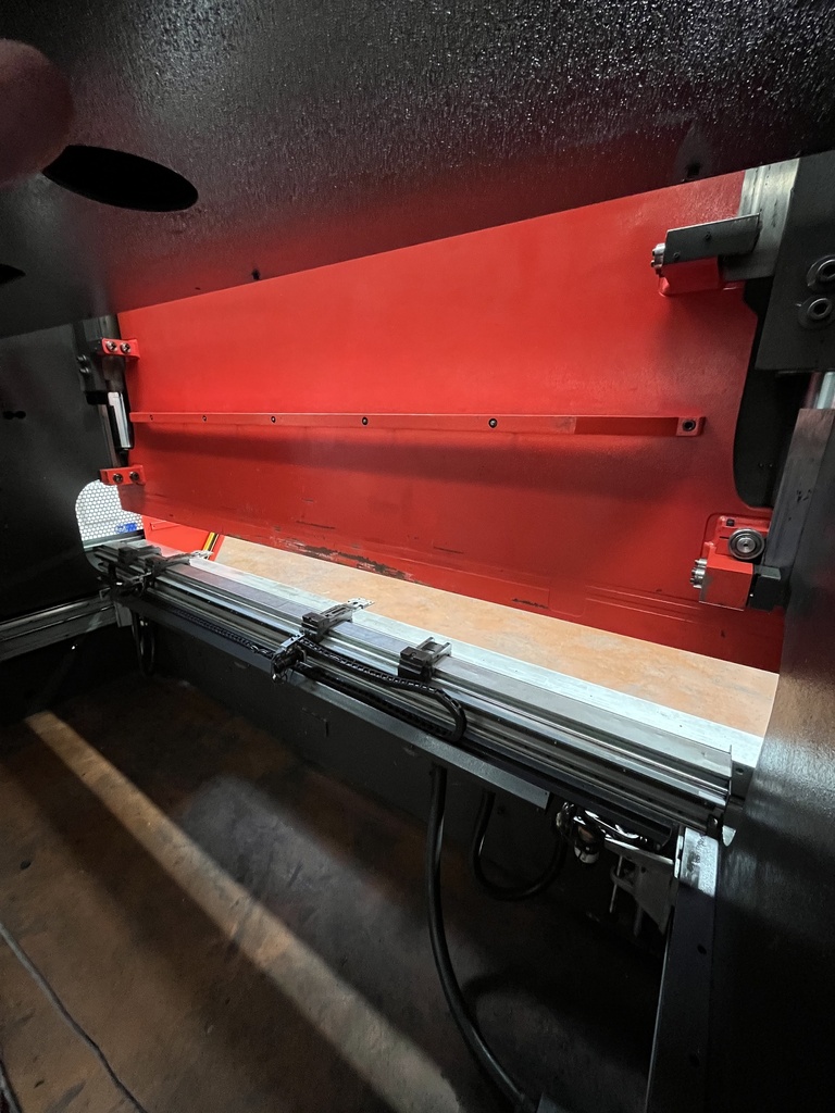 PRESSE PLIEUSE AMADA HFE 220-4L