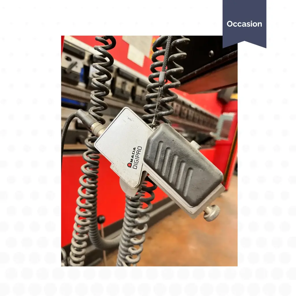 PRESSE PLIEUSE AMADA HFE 130-3 (4).webp