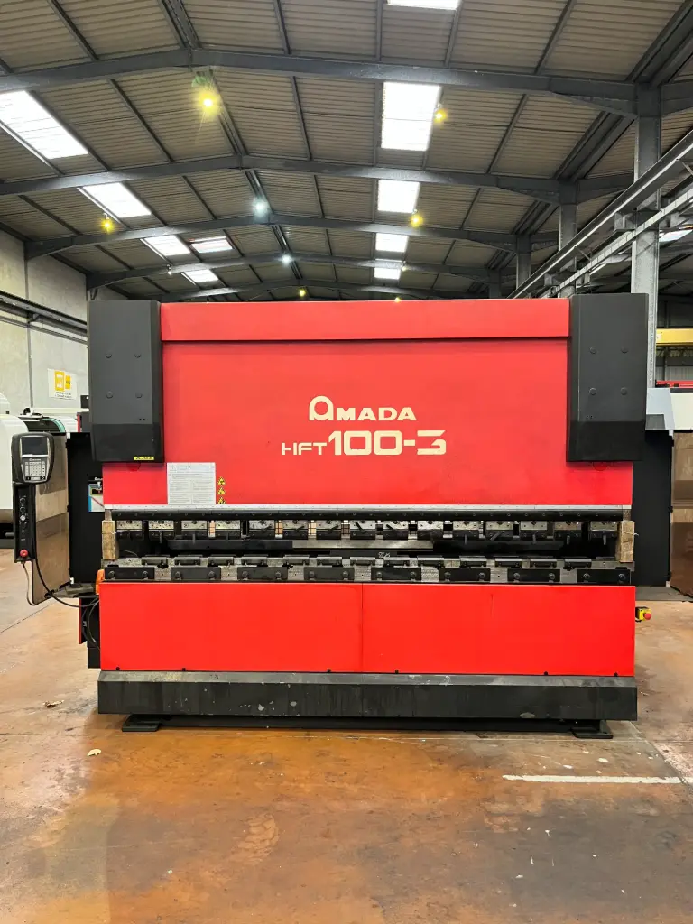 PRESSE PLIEUSE AMADA Type HFT 100-3